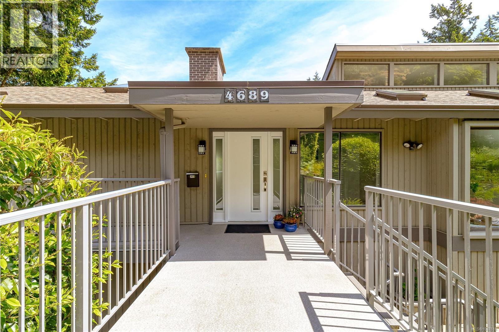  4689 Boulderwood Drive, Saanich
