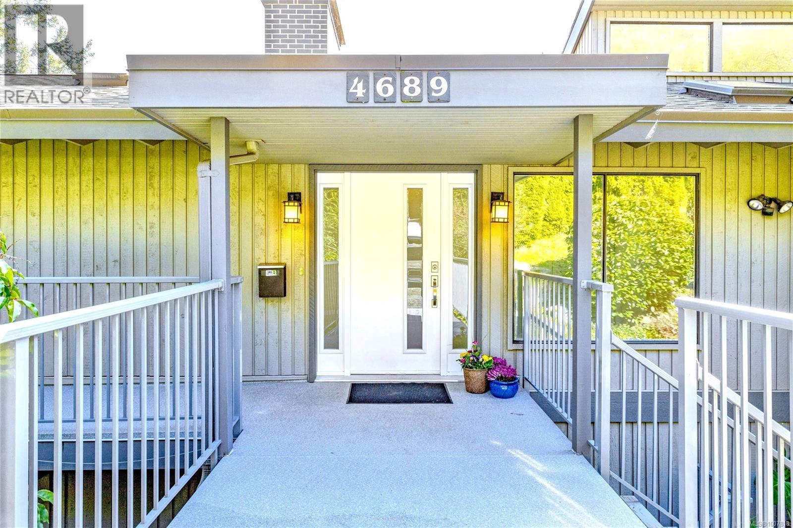  4689 Boulderwood Drive, Saanich