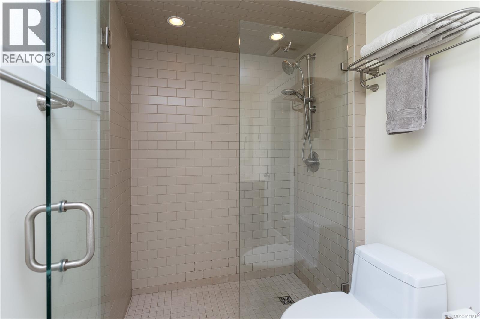  4689 Boulderwood Drive, Saanich