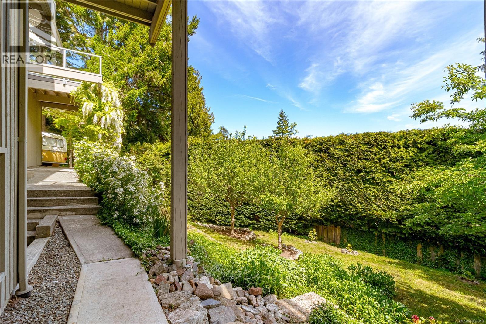  4689 Boulderwood Drive, Saanich