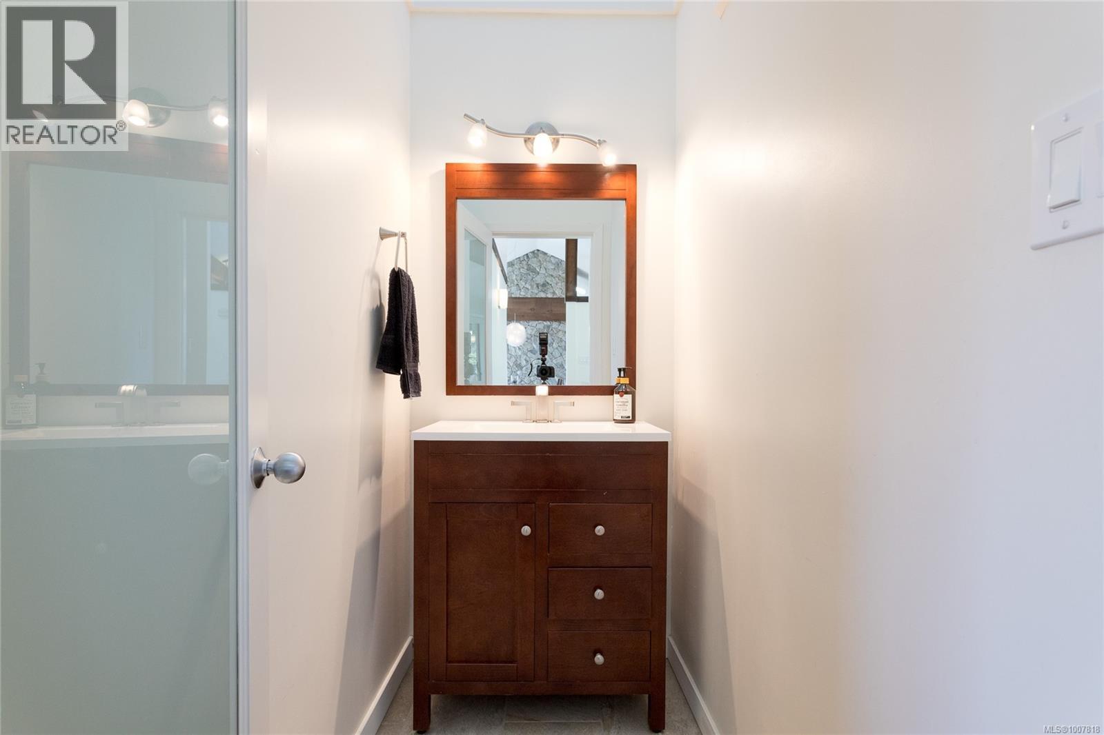  4689 Boulderwood Drive, Saanich