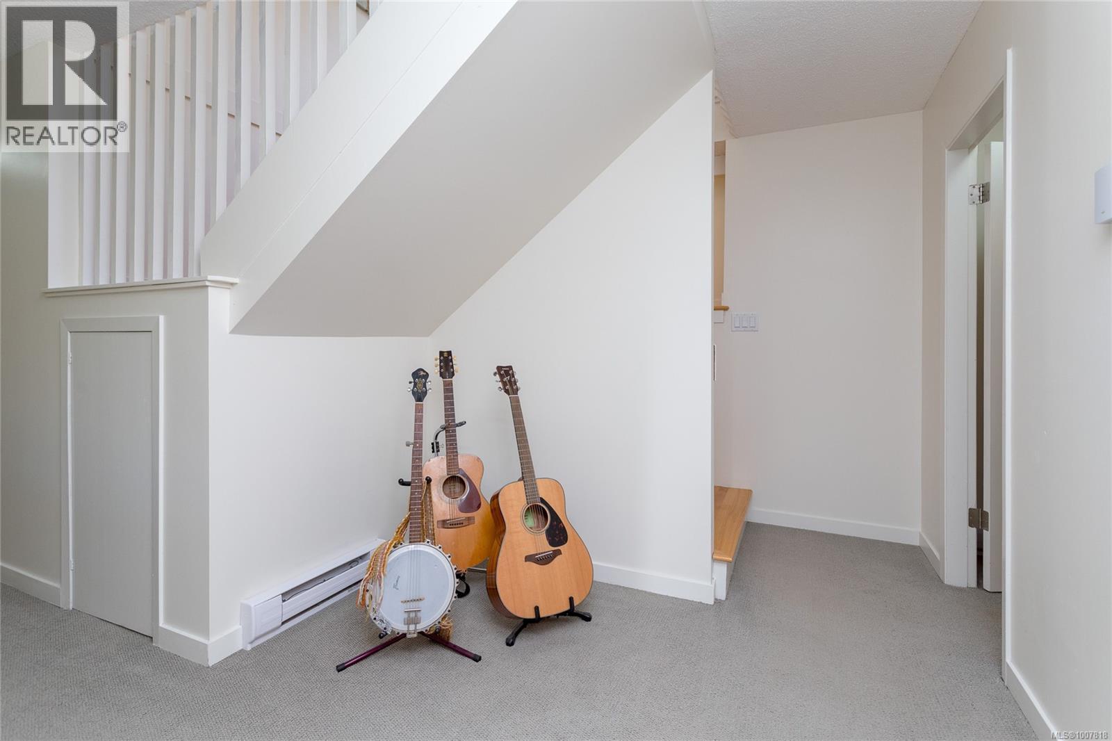  4689 Boulderwood Drive, Saanich