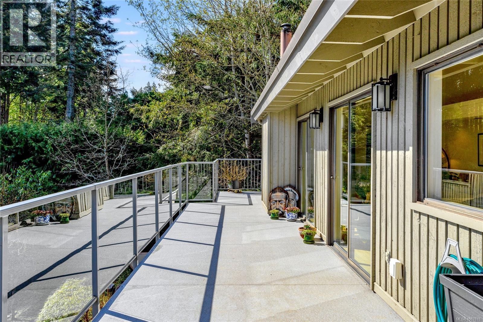  4689 Boulderwood Drive, Saanich