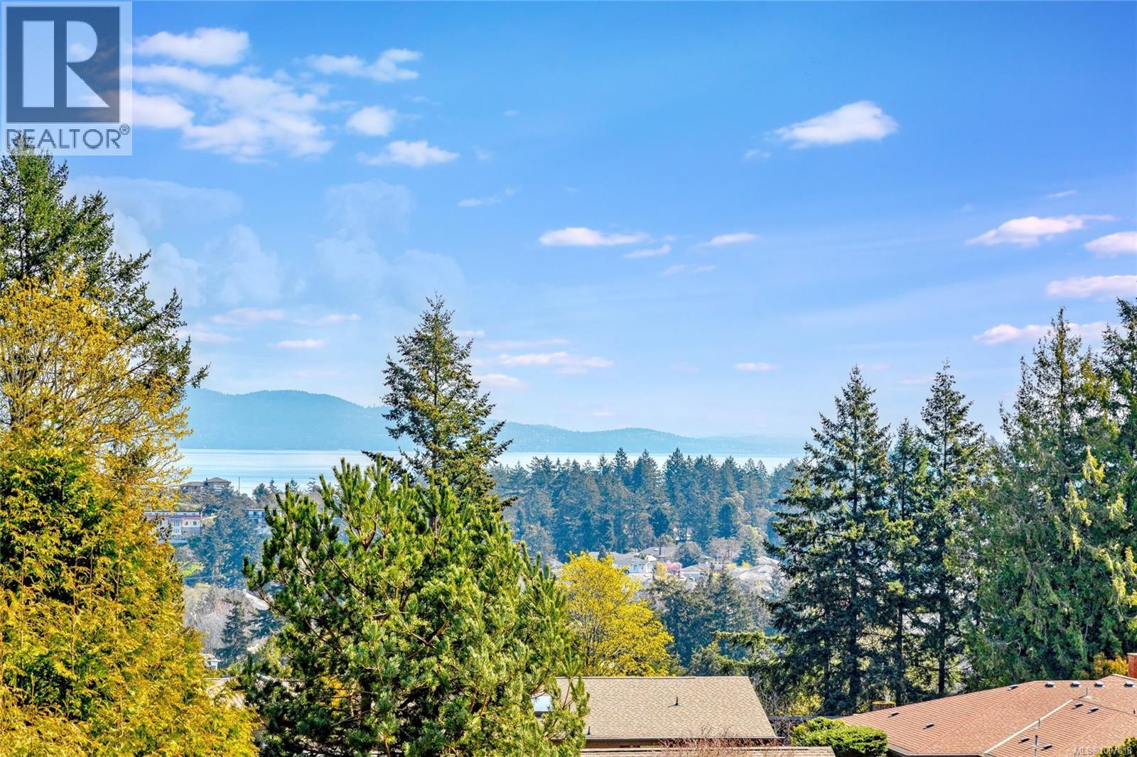  4689 Boulderwood Drive, Saanich