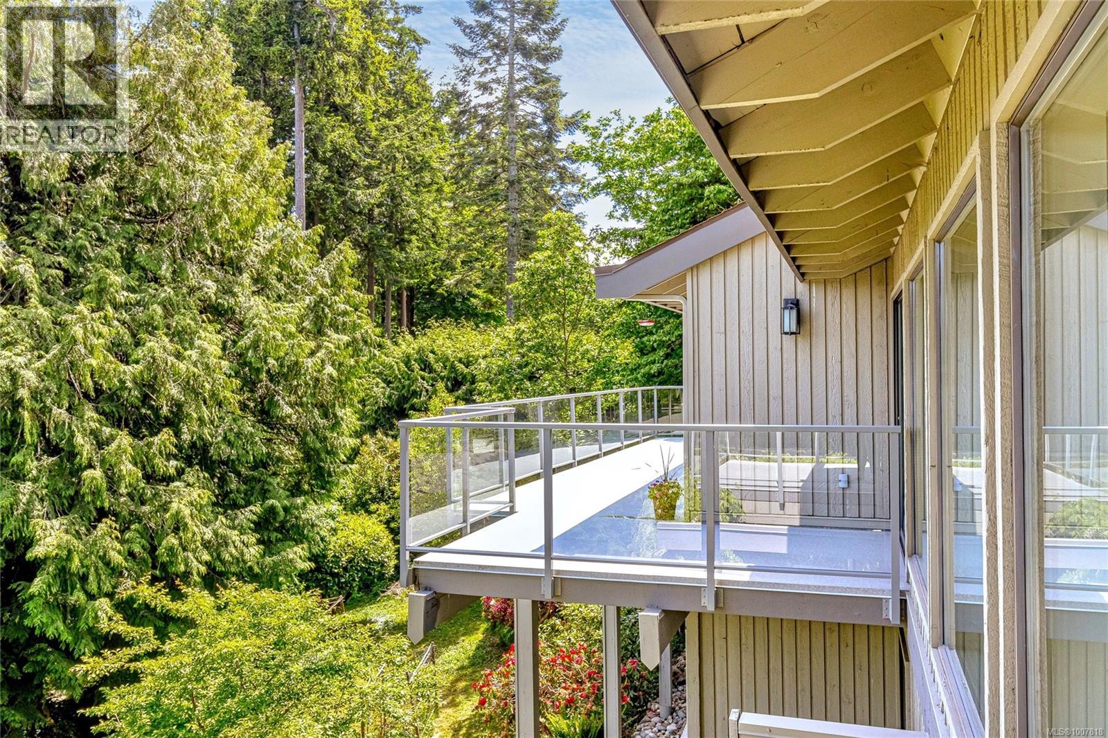  4689 Boulderwood Drive, Saanich