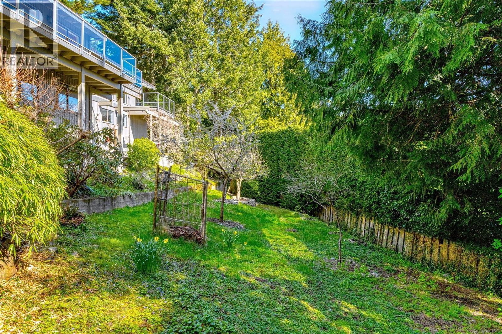  4689 Boulderwood Drive, Saanich