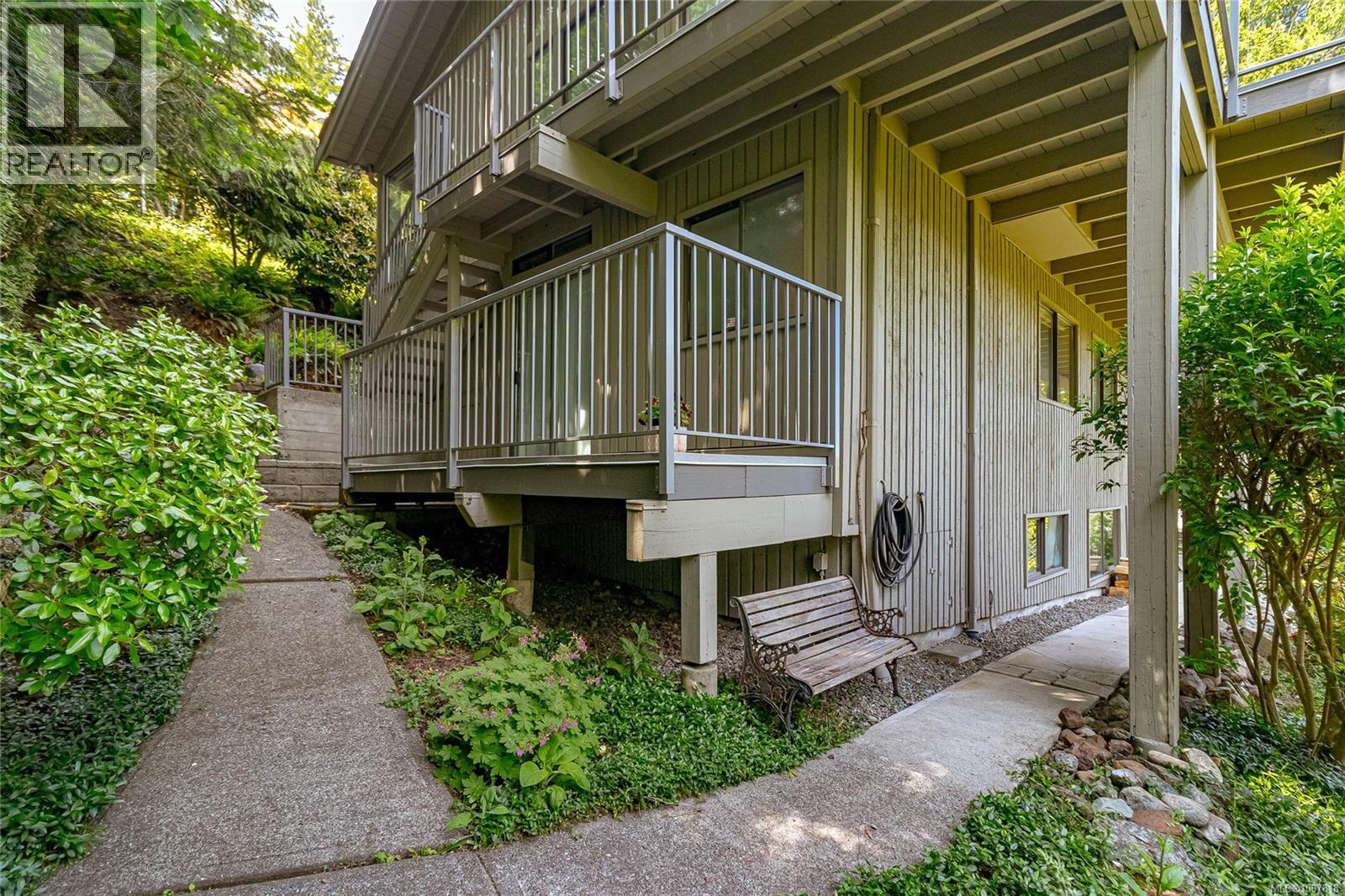  4689 Boulderwood Drive, Saanich