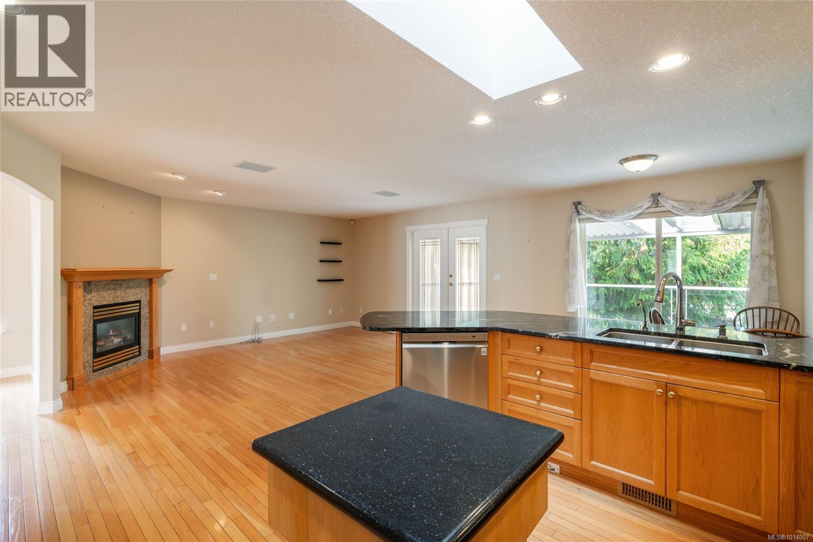133 Hamilton Ave, Parksville