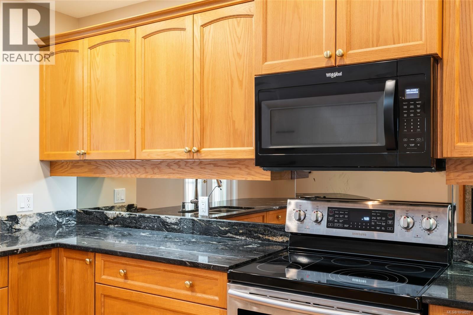 133 Hamilton Ave, Parksville