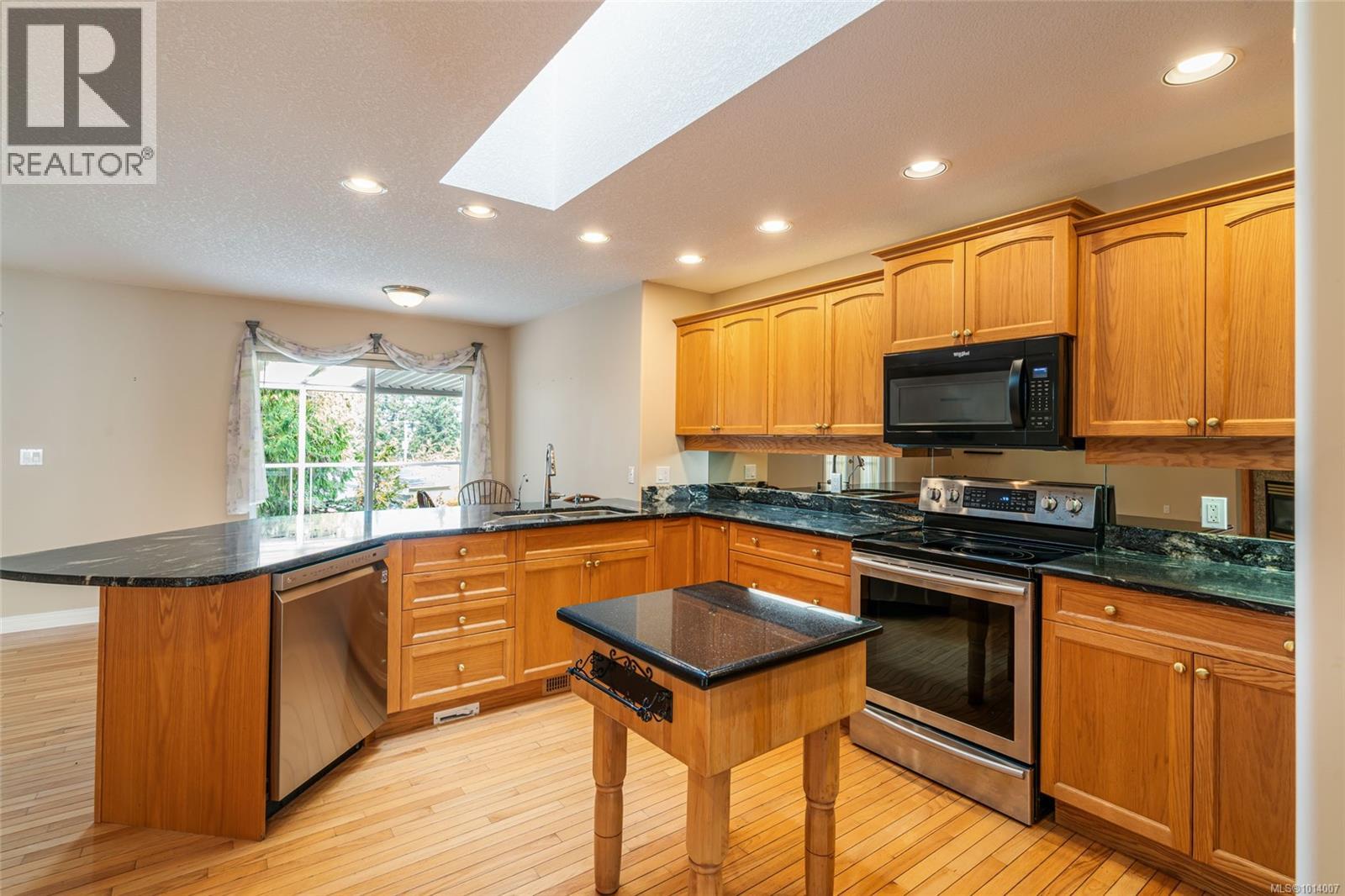 133 Hamilton Ave, Parksville