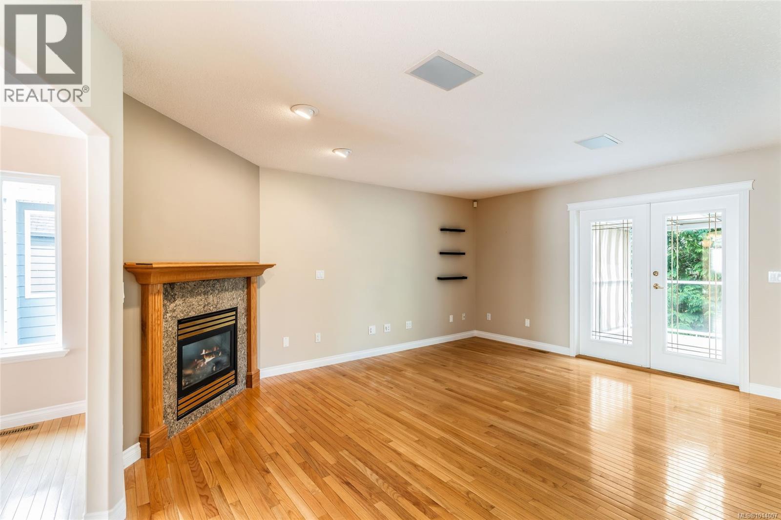 133 Hamilton Ave, Parksville