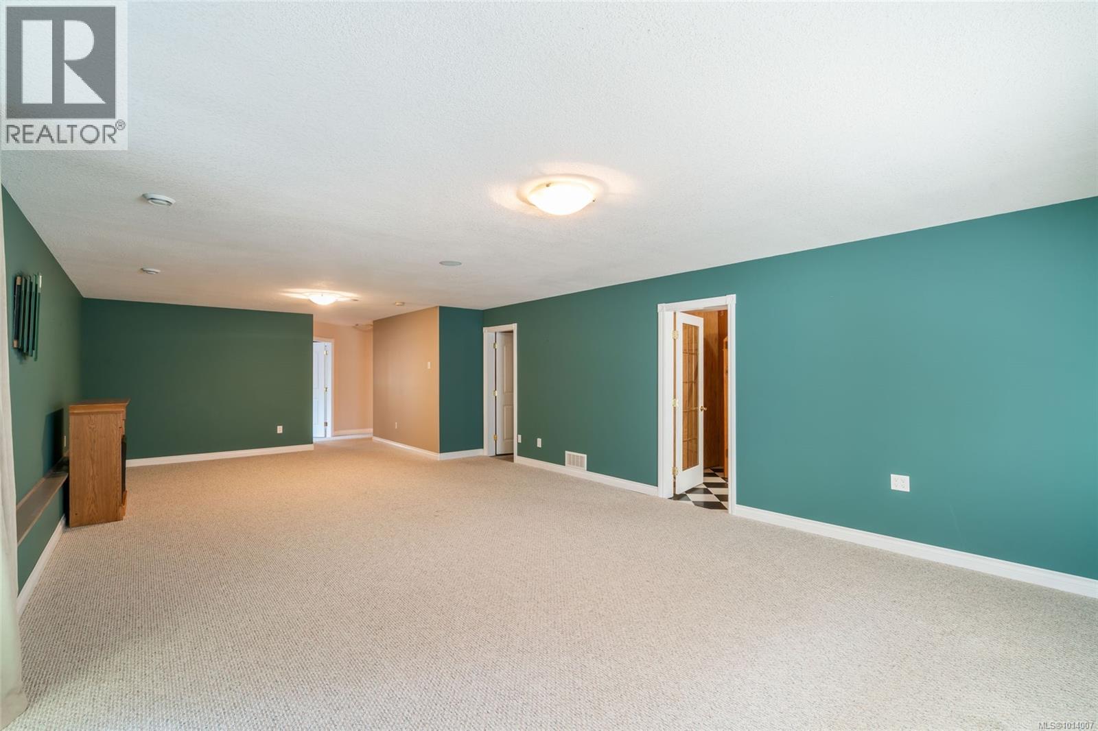133 Hamilton Ave, Parksville