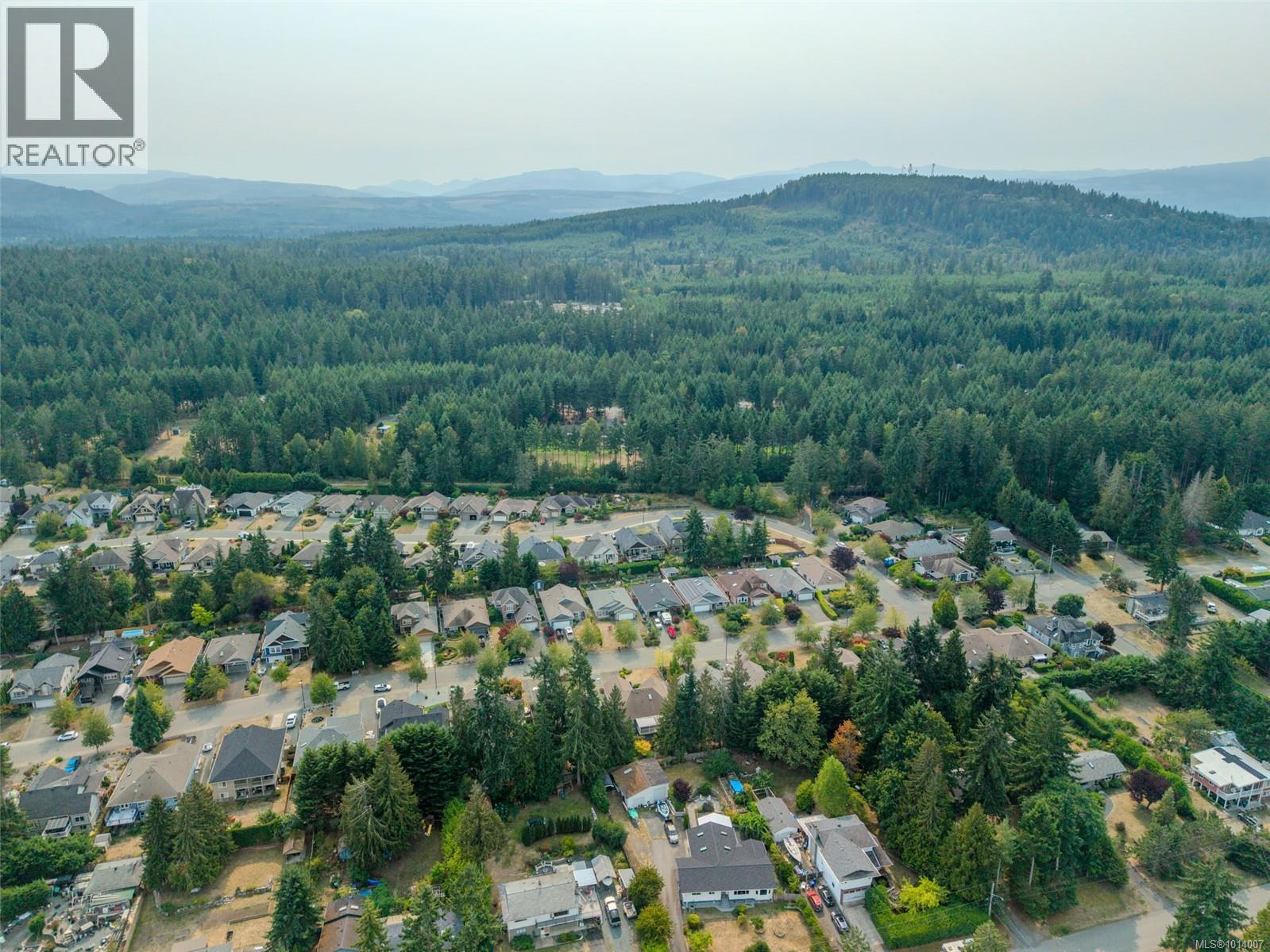 133 Hamilton Ave, Parksville