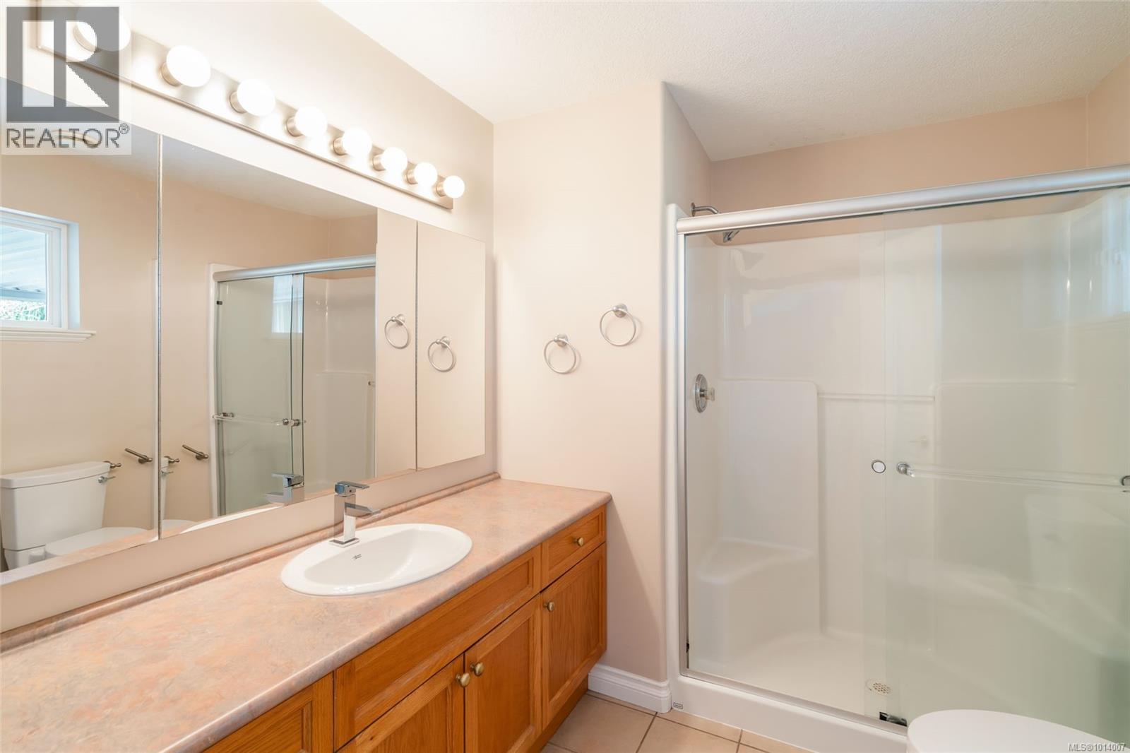 133 Hamilton Ave, Parksville