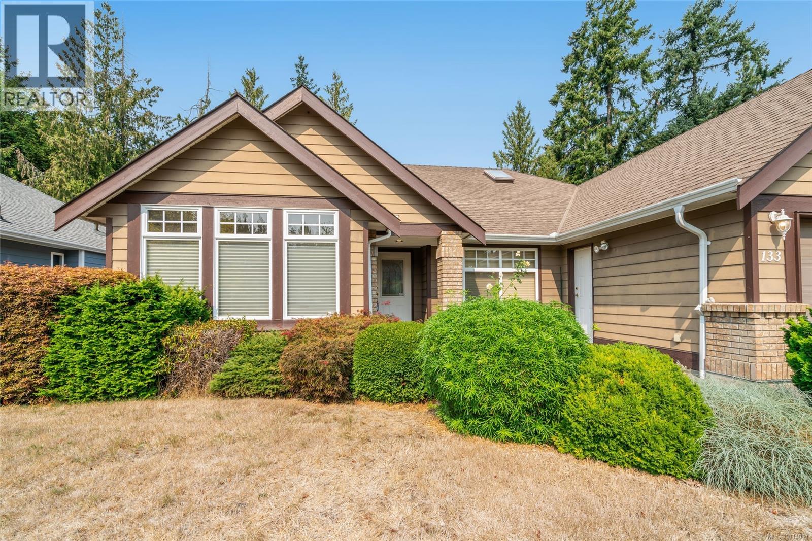 133 Hamilton Ave, Parksville