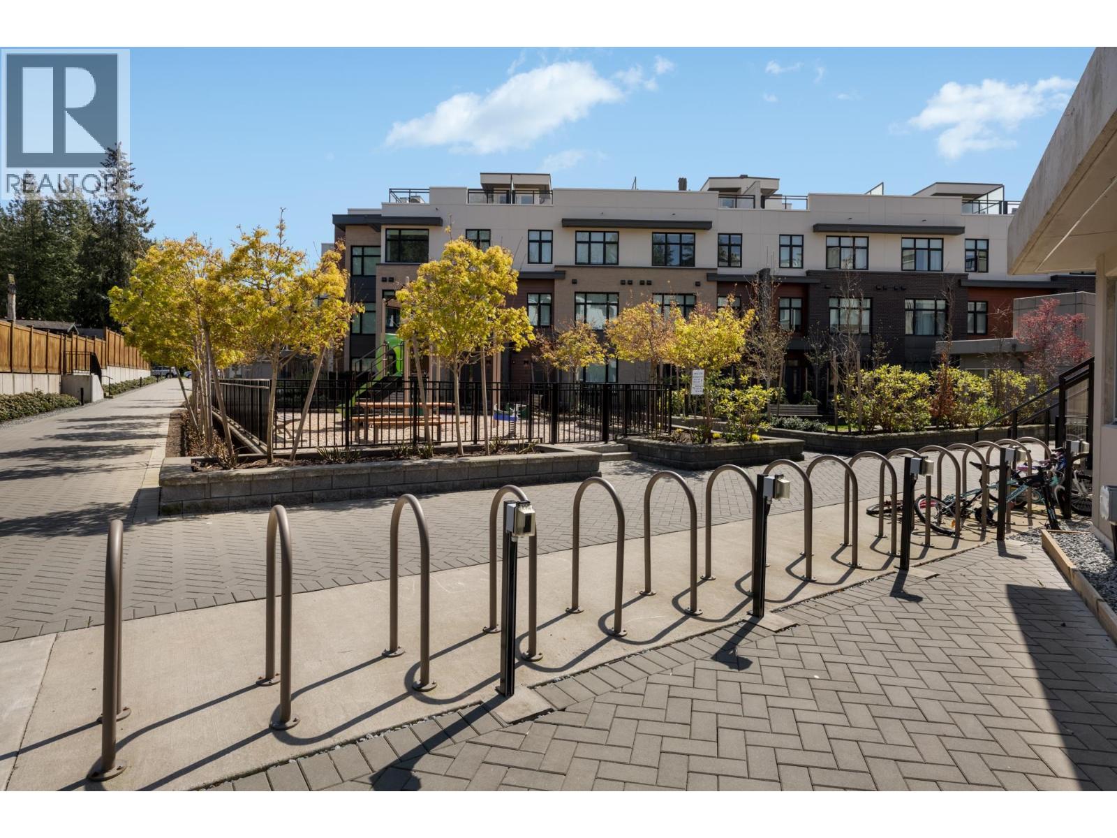 257 2035 GLENAIRE DRIVE, North Vancouver