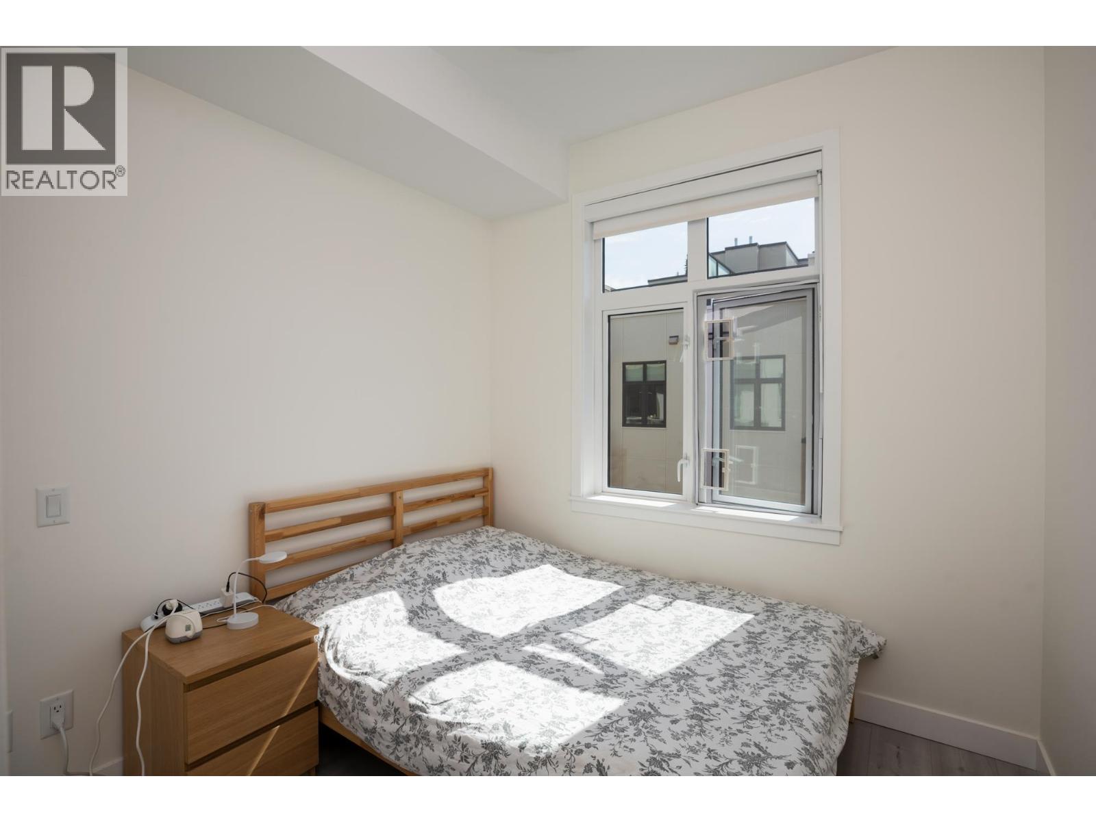 257 2035 GLENAIRE DRIVE, North Vancouver