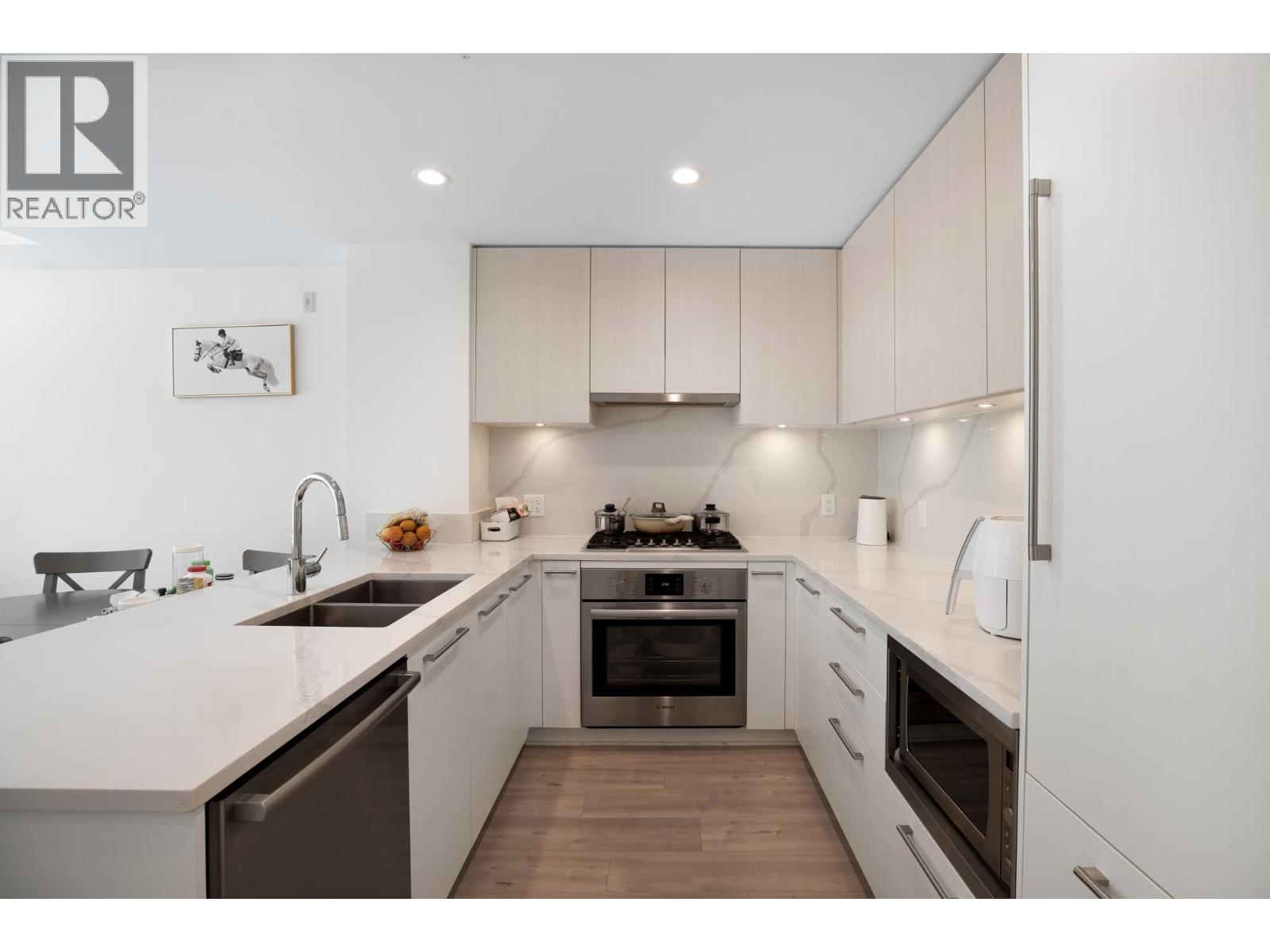 257 2035 GLENAIRE DRIVE, North Vancouver