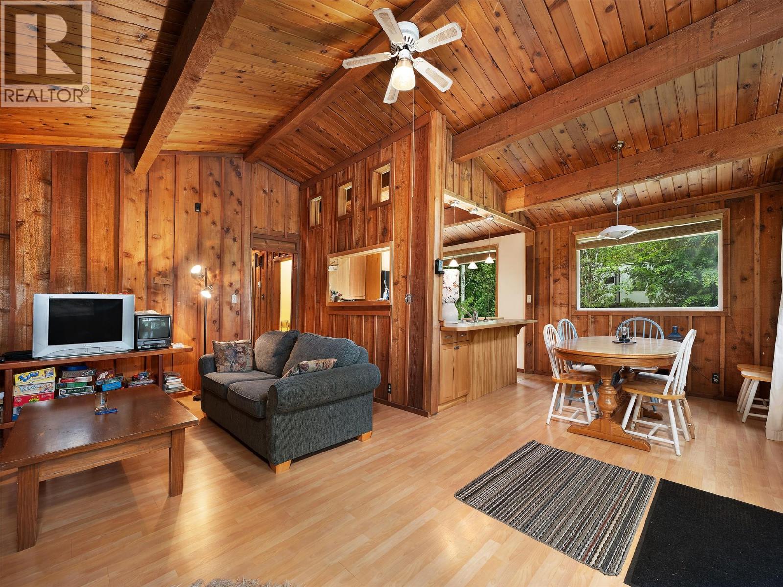 661 Worden Road, Sicamous