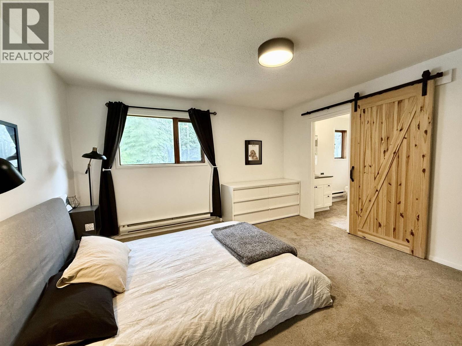 9199 BLUFF ROAD, Telkwa