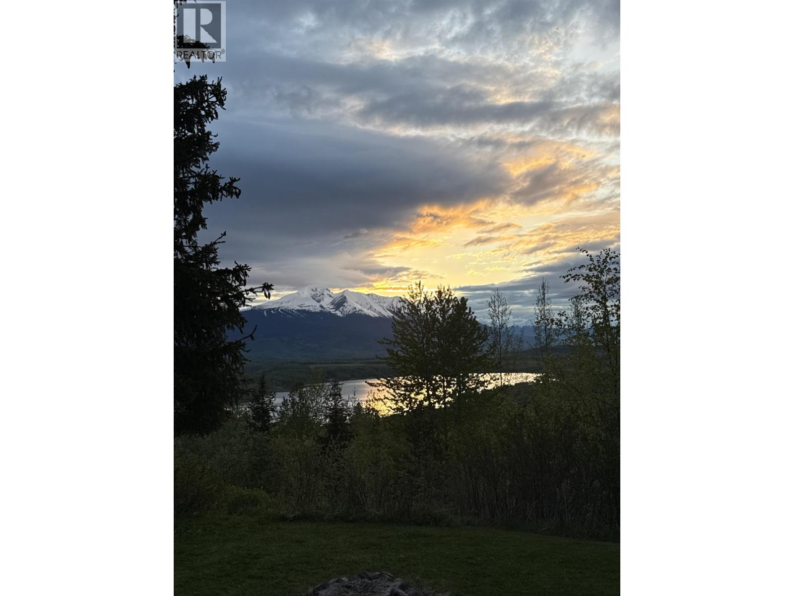 9199 BLUFF ROAD, Telkwa