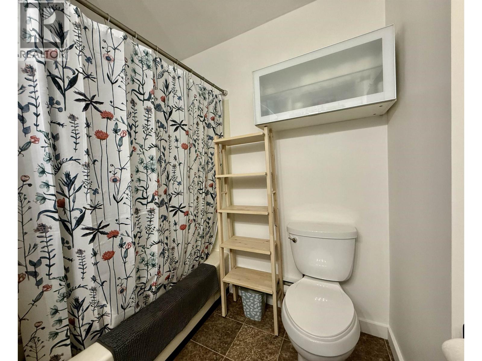 9199 BLUFF ROAD, Telkwa