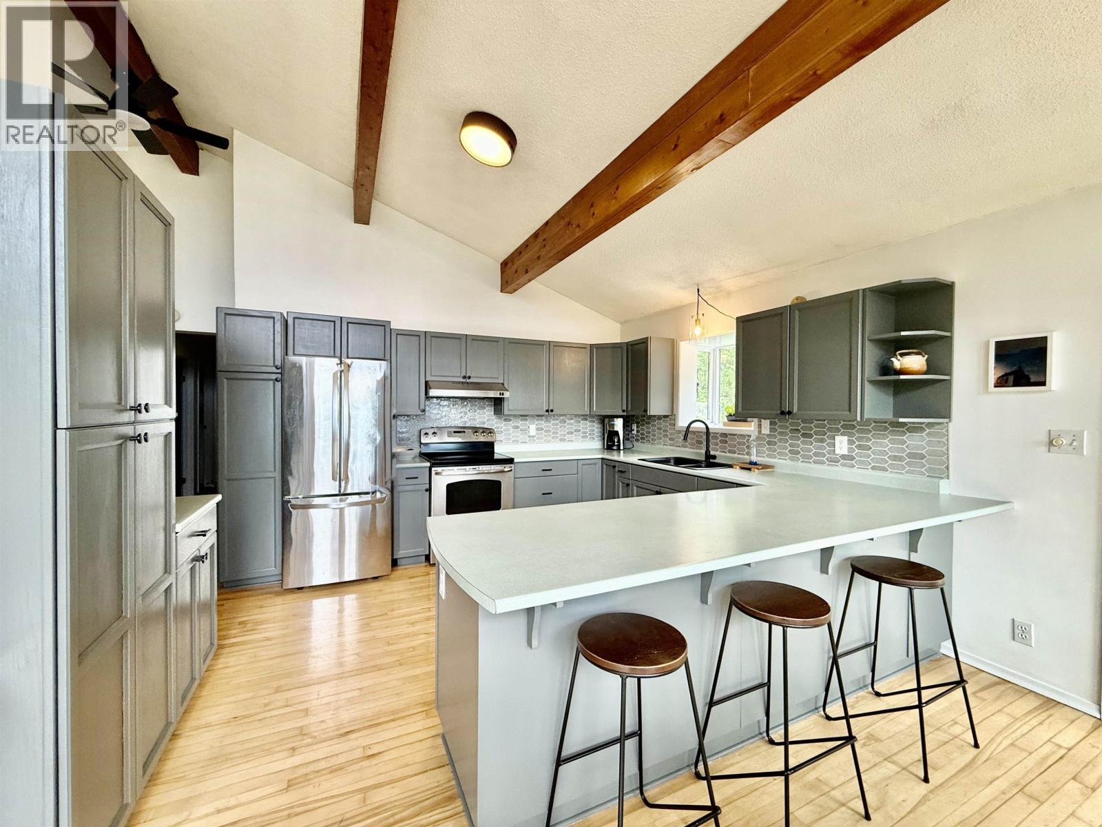 9199 BLUFF ROAD, Telkwa