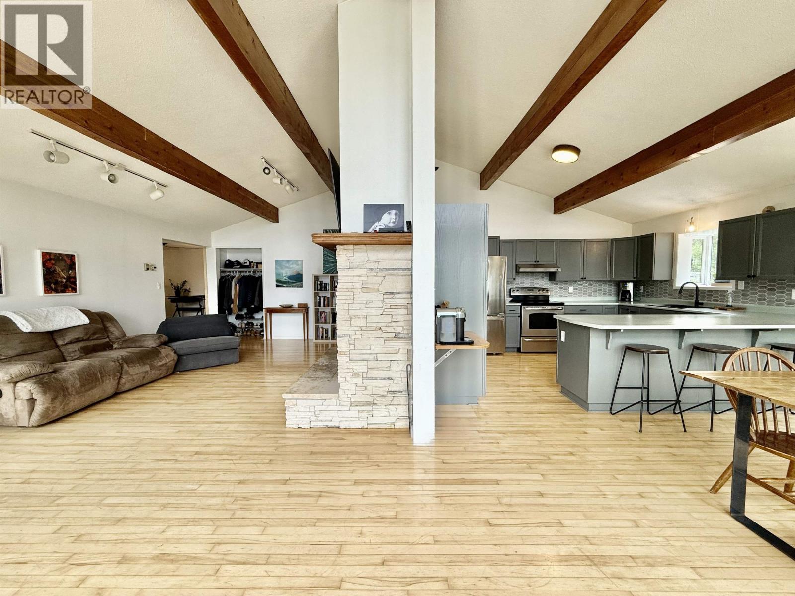 9199 BLUFF ROAD, Telkwa
