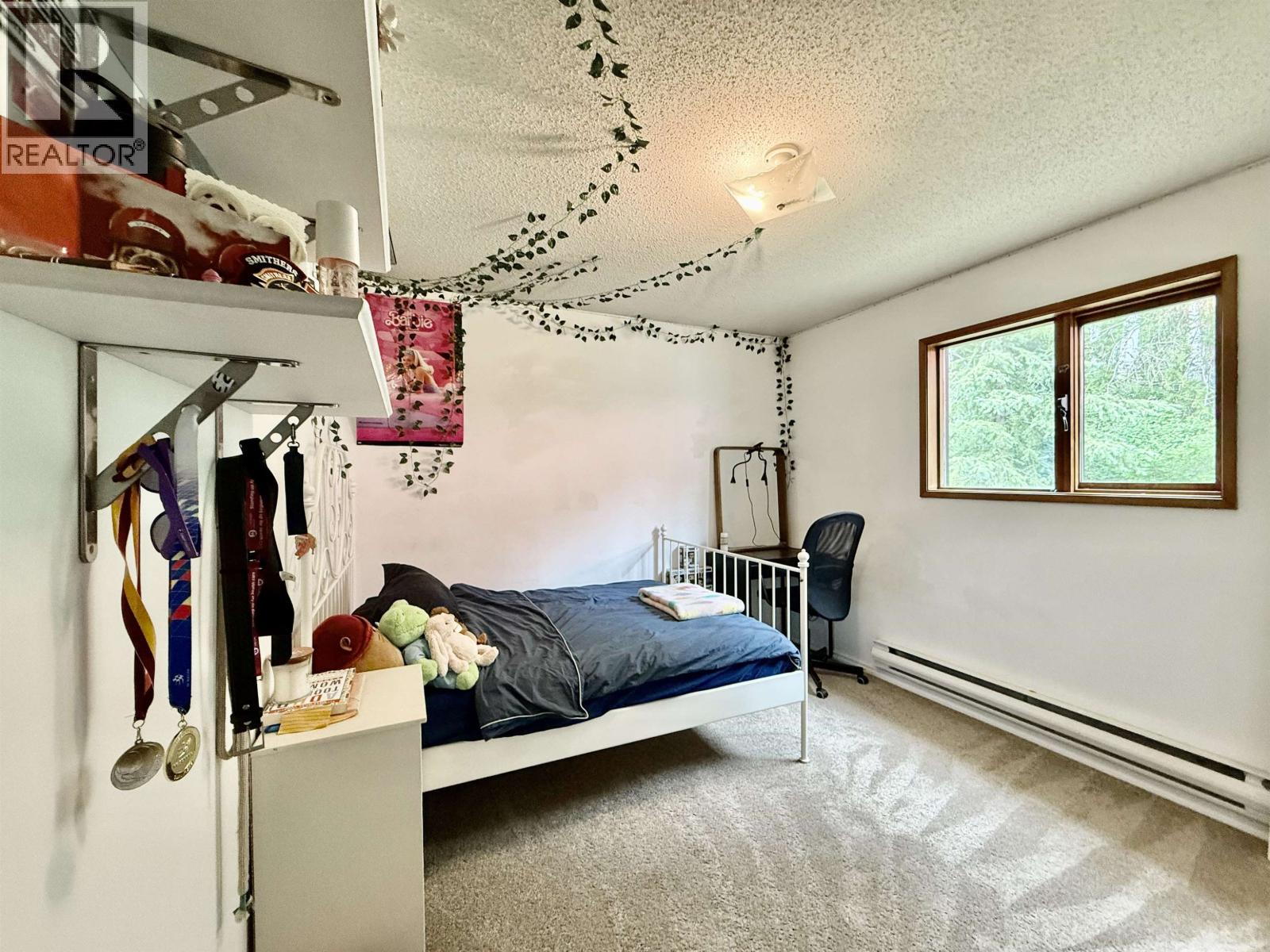 9199 BLUFF ROAD, Telkwa