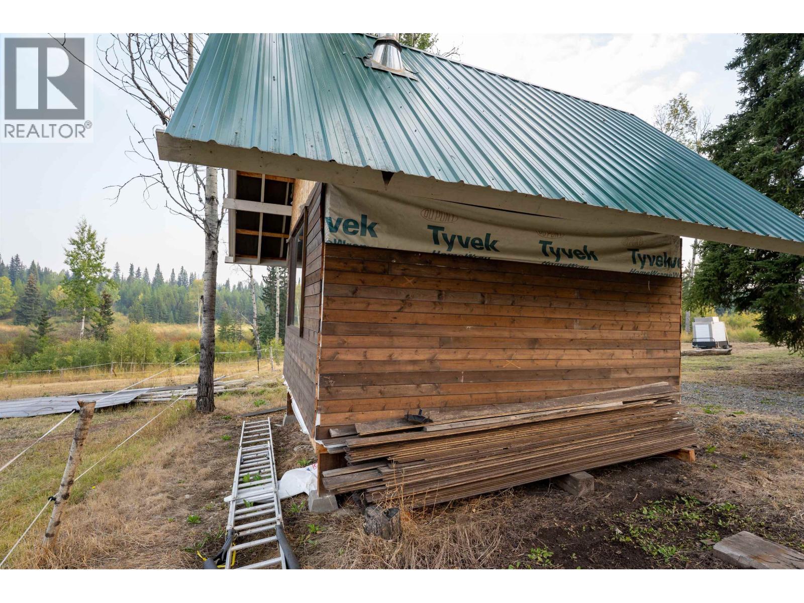 7470 CARIBOO CHALET ROAD, Deka Lake / Sulphurous / Hathaway Lakes