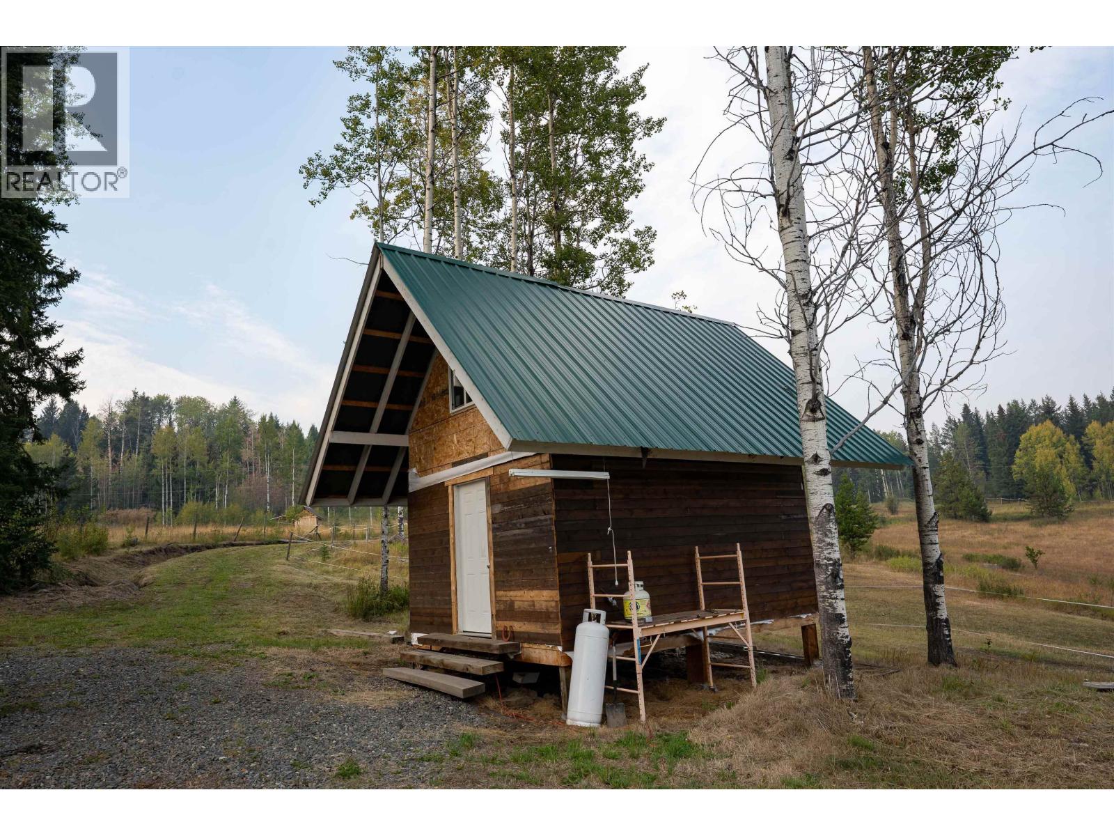 7470 CARIBOO CHALET ROAD, Deka Lake / Sulphurous / Hathaway Lakes