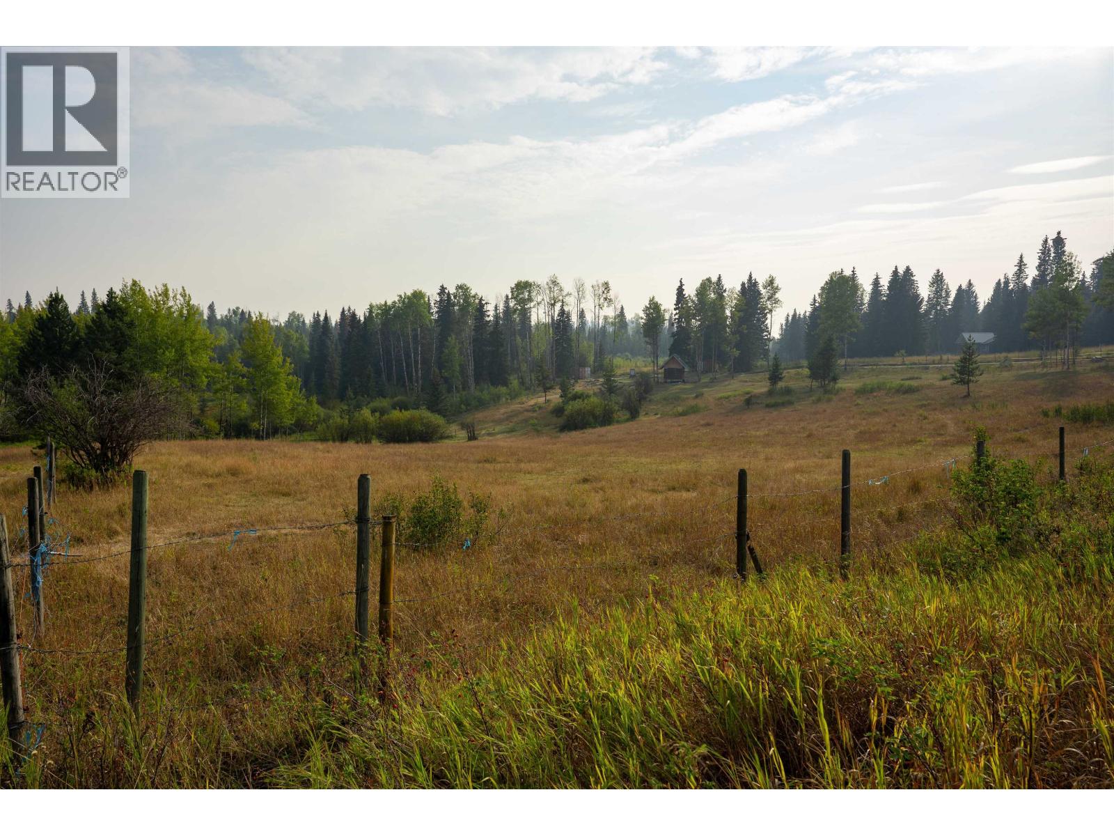 7470 CARIBOO CHALET ROAD, Deka Lake / Sulphurous / Hathaway Lakes
