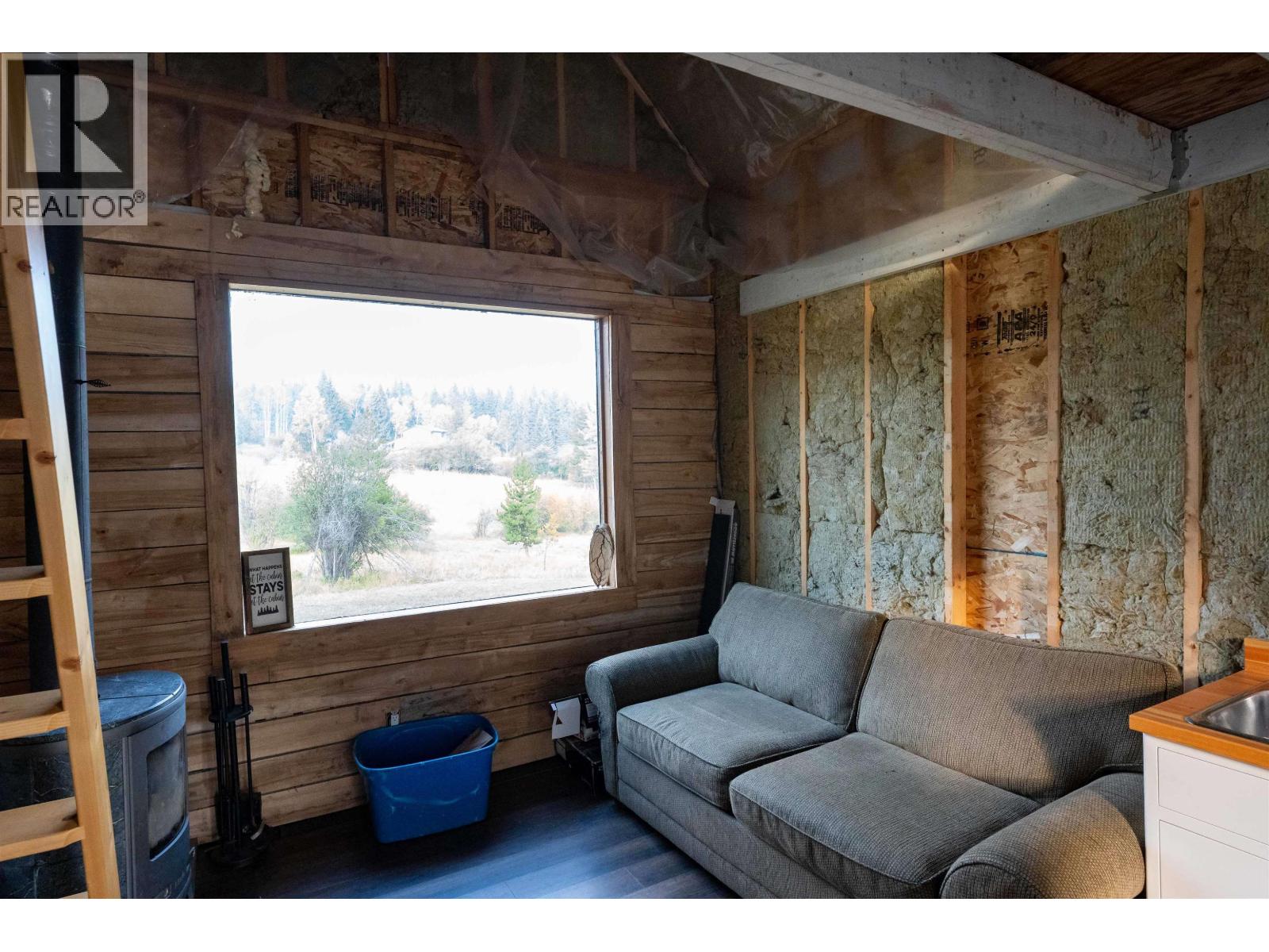 7470 CARIBOO CHALET ROAD, Deka Lake / Sulphurous / Hathaway Lakes