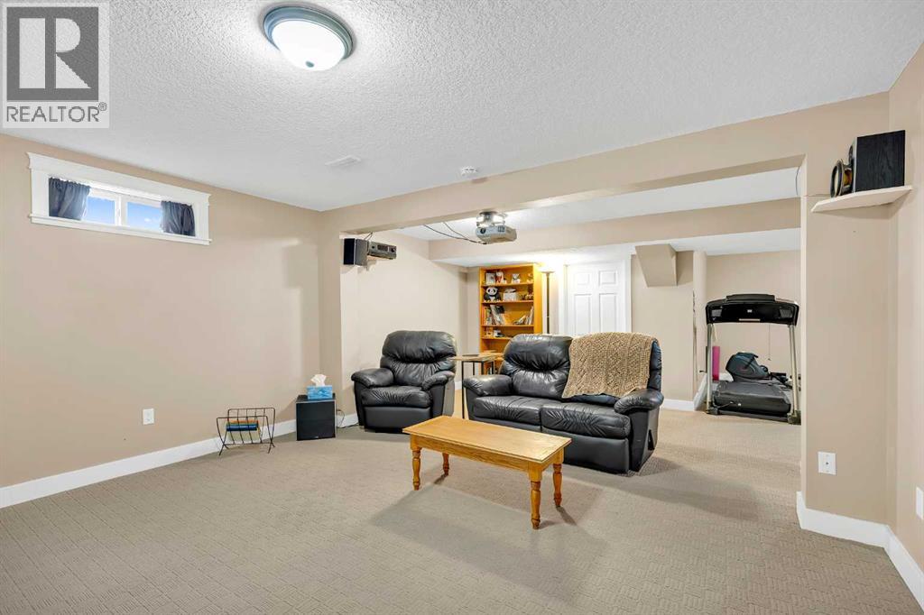 Single Family House Bungalow for Sale in  Dalcastle Crescent NW Dalhousie Calgary 