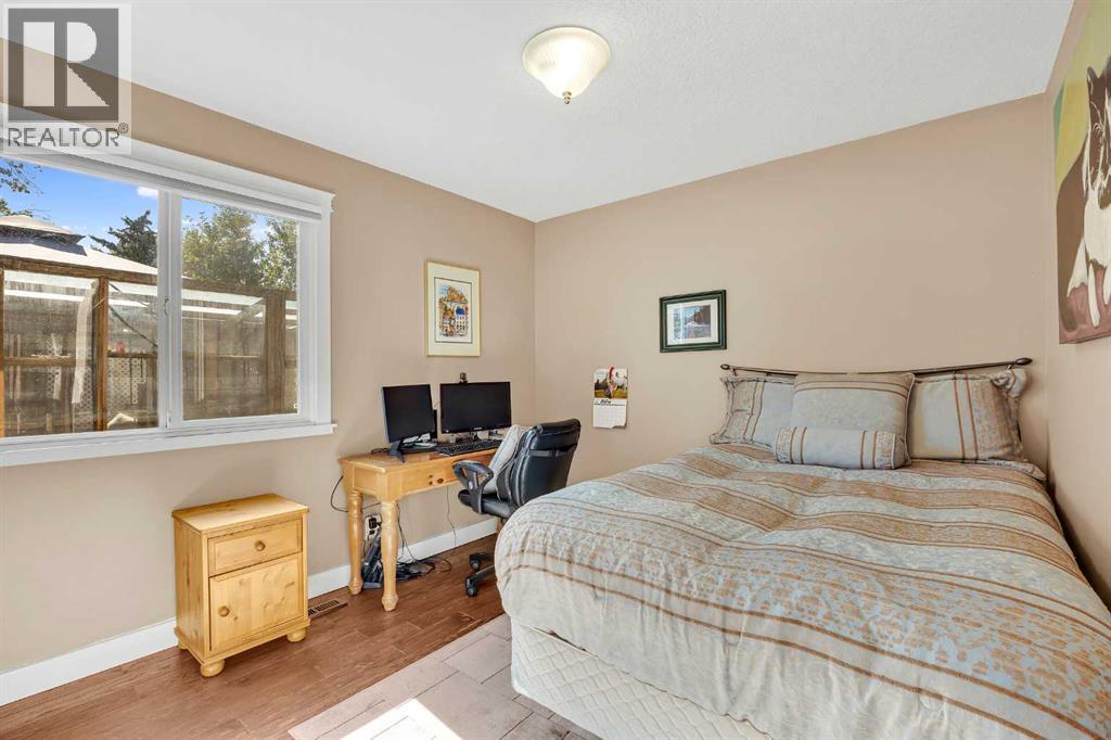 Single Family House Bungalow for Sale in  Dalcastle Crescent NW Dalhousie Calgary 