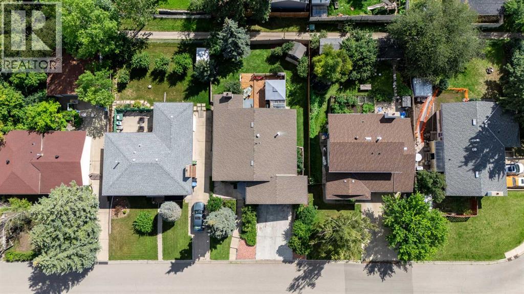 Single Family House Bungalow for Sale in  Dalcastle Crescent NW Dalhousie Calgary 