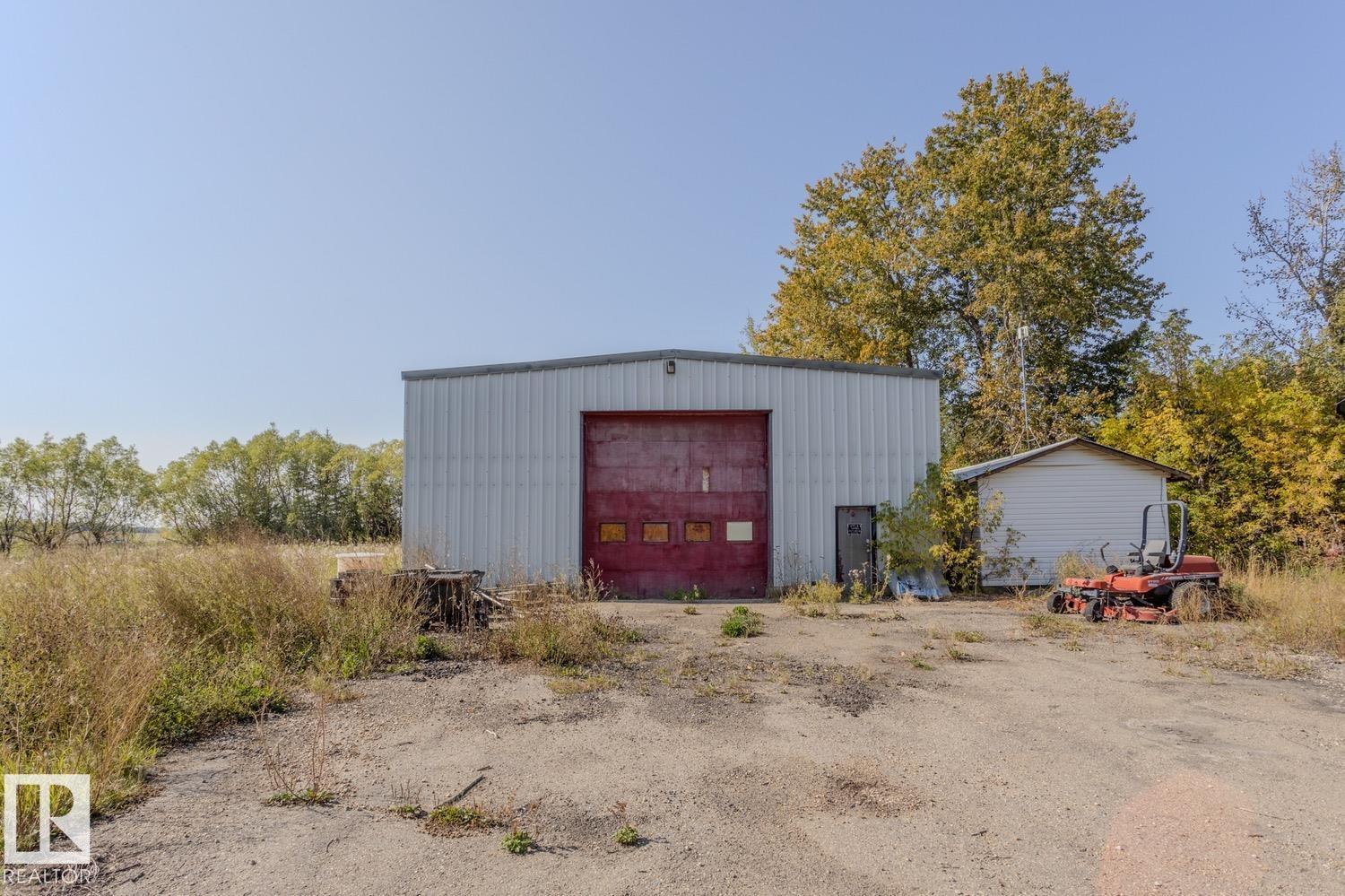 27510 HWY 37, Rural Sturgeon County