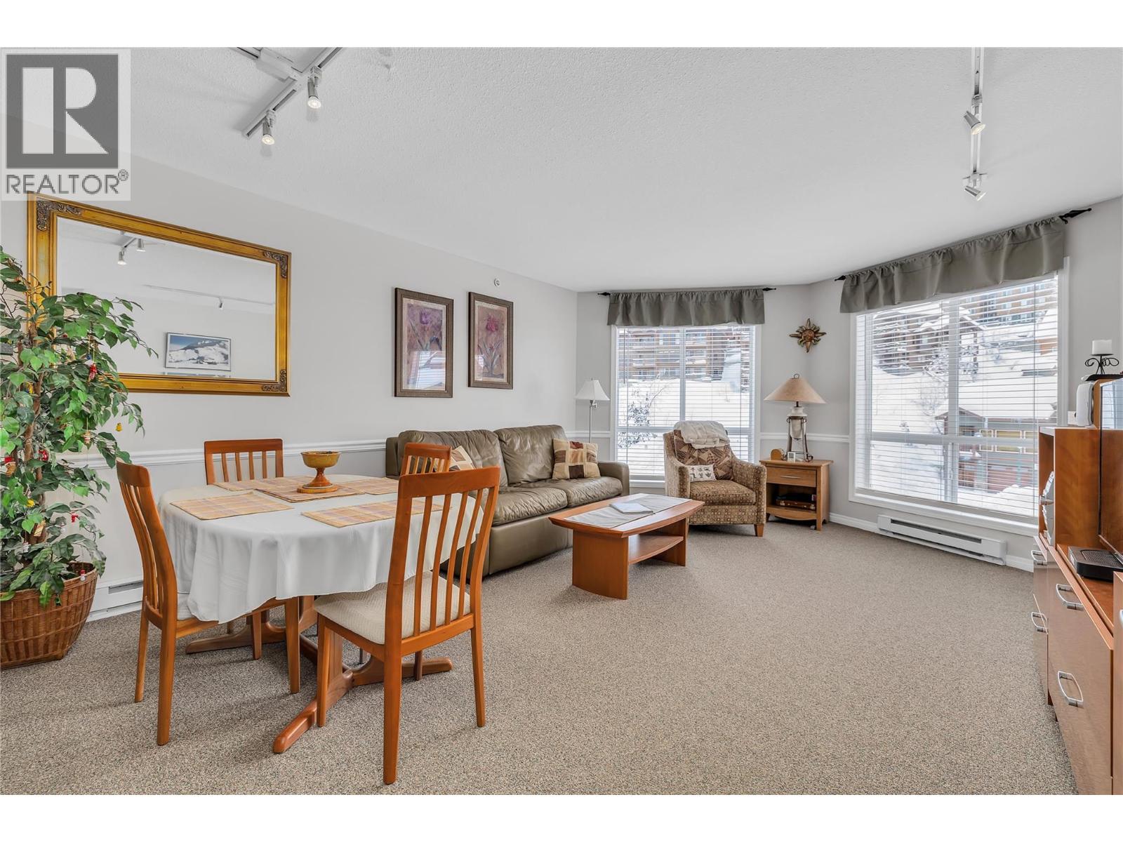 215 Kettleview Road Unit# 402, Big White
