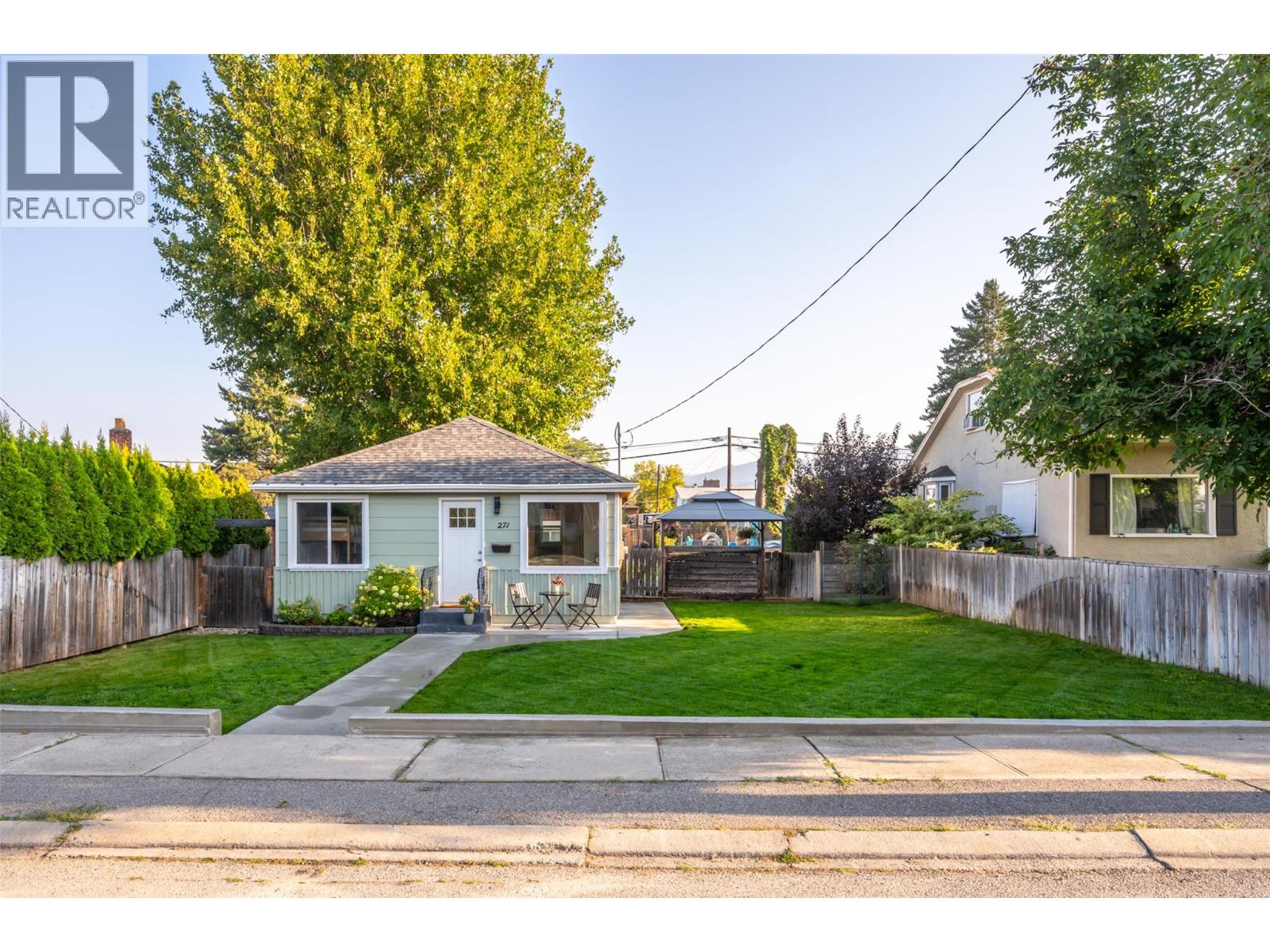  271 Douglas Avenue, Penticton