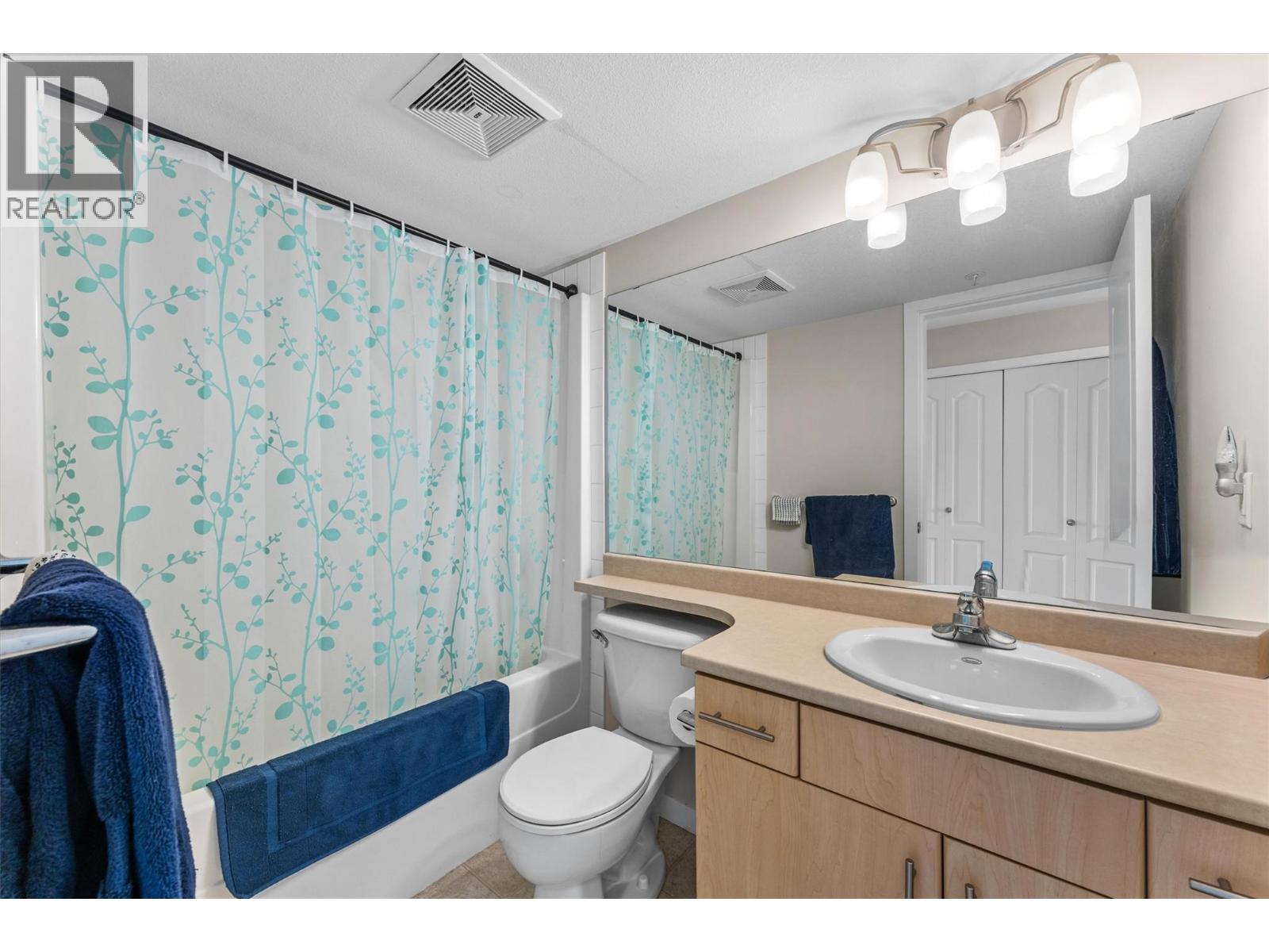 3109 325 McIntosh Road, Kelowna