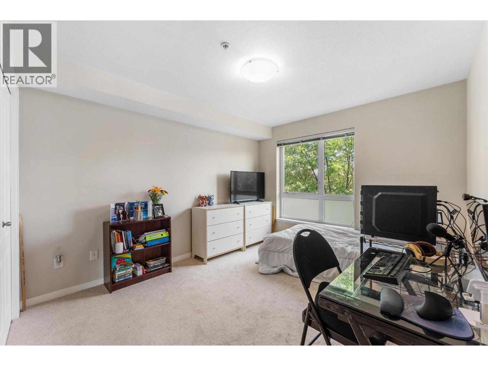3109 325 McIntosh Road, Kelowna