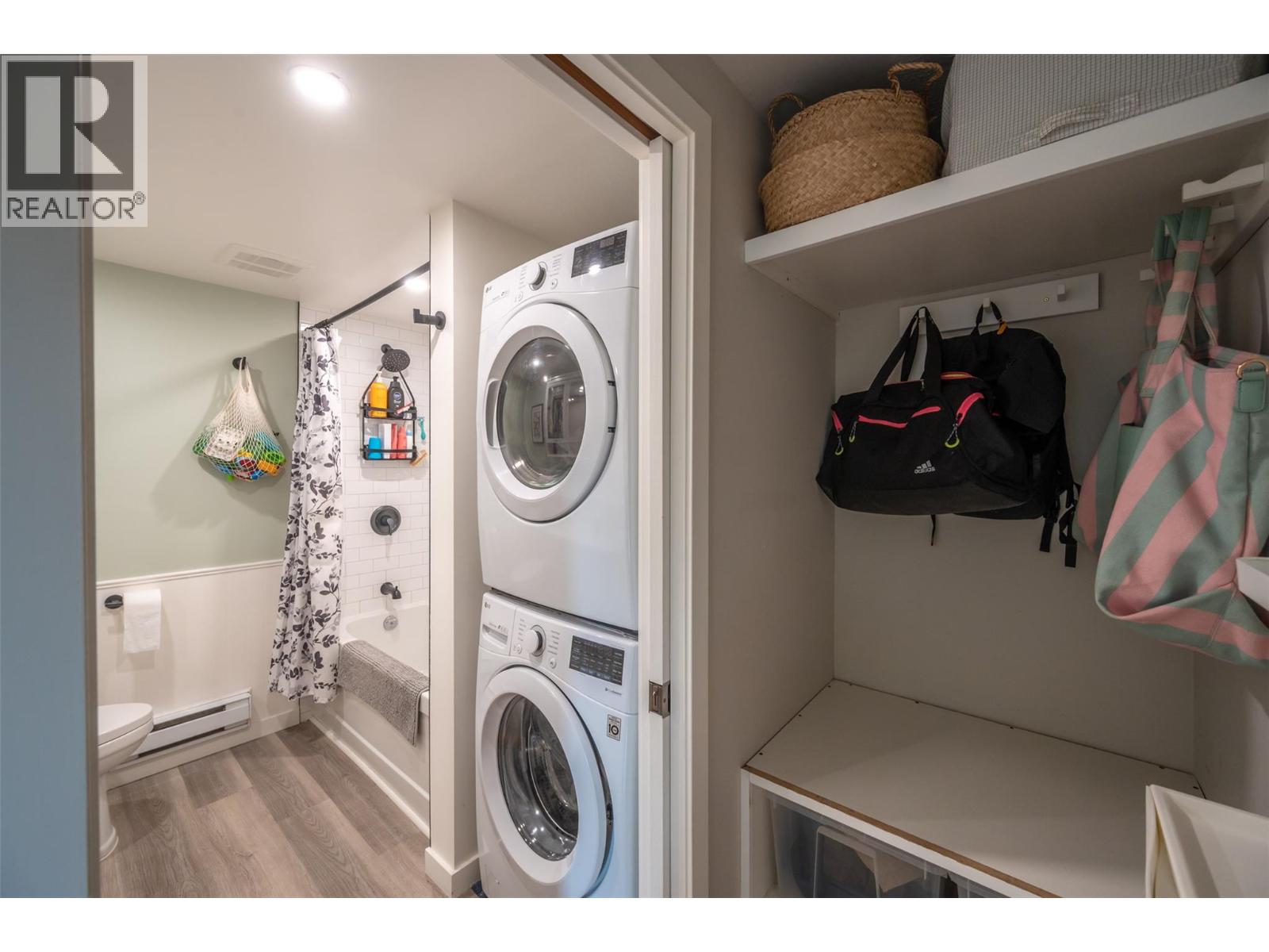  271 Douglas Avenue, Penticton