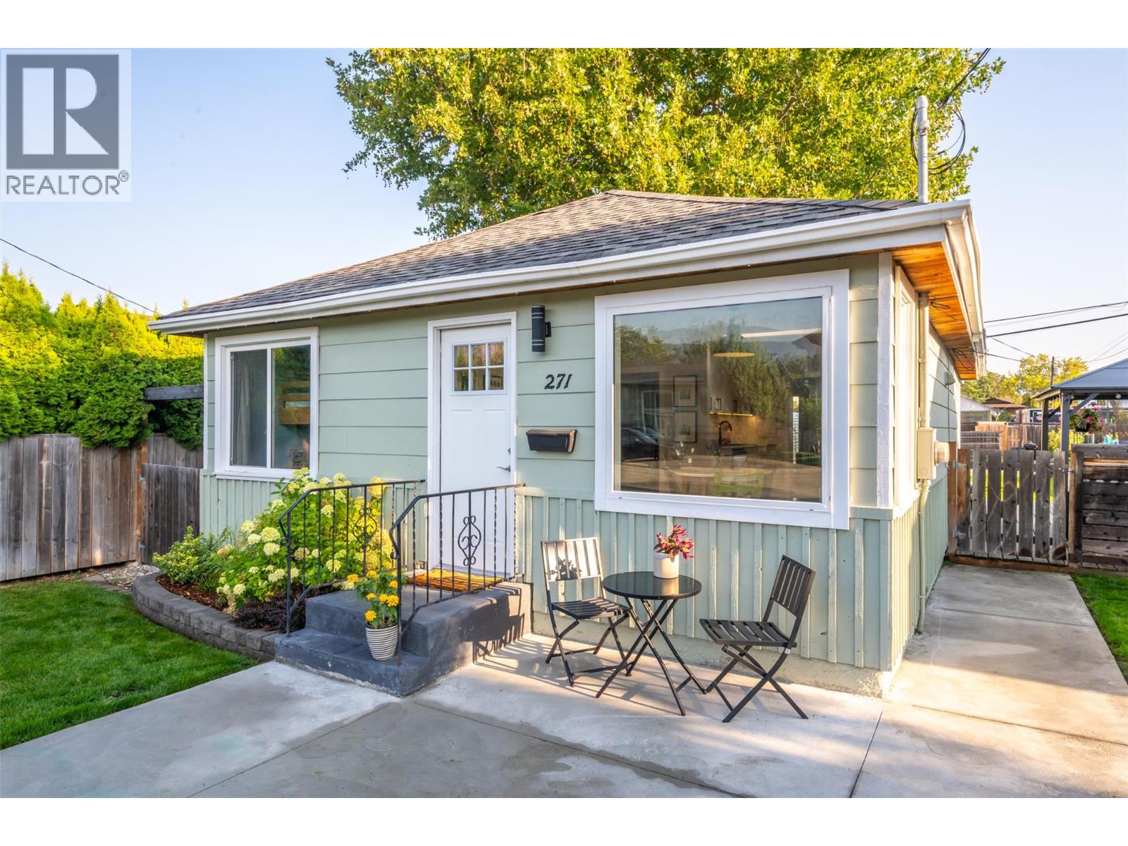  271 Douglas Avenue, Penticton