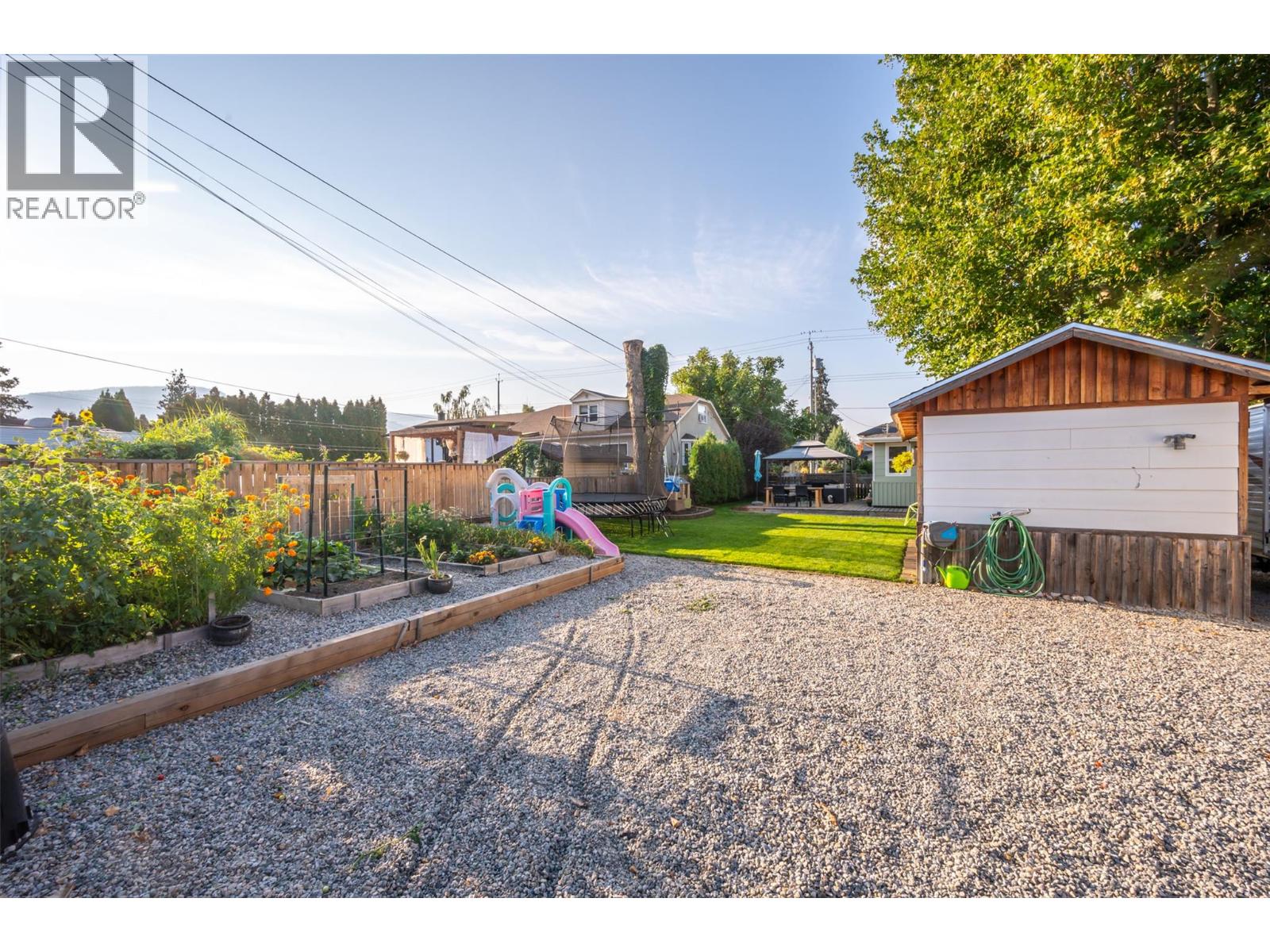  271 Douglas Avenue, Penticton