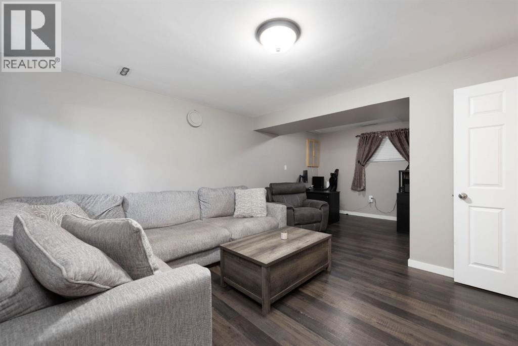 525 Beacon Hill Drive, Fort McMurray