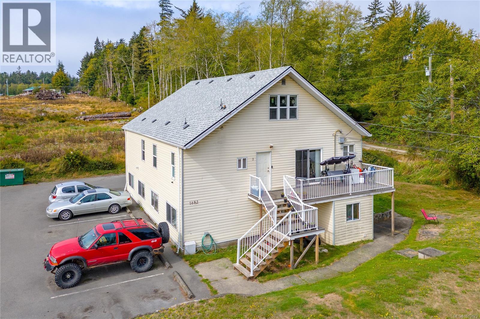  1682 Whiffin Spit Road, Sooke