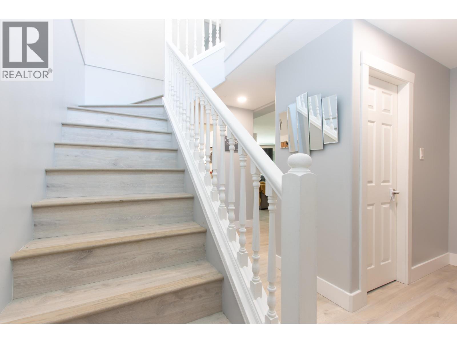 36 2401 MAMQUAM ROAD, Squamish