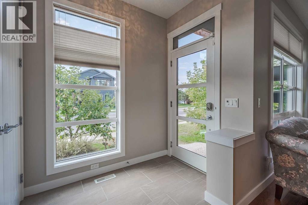 Single Family House for Sale in   Avenue NW West Hillhurst Calgary 