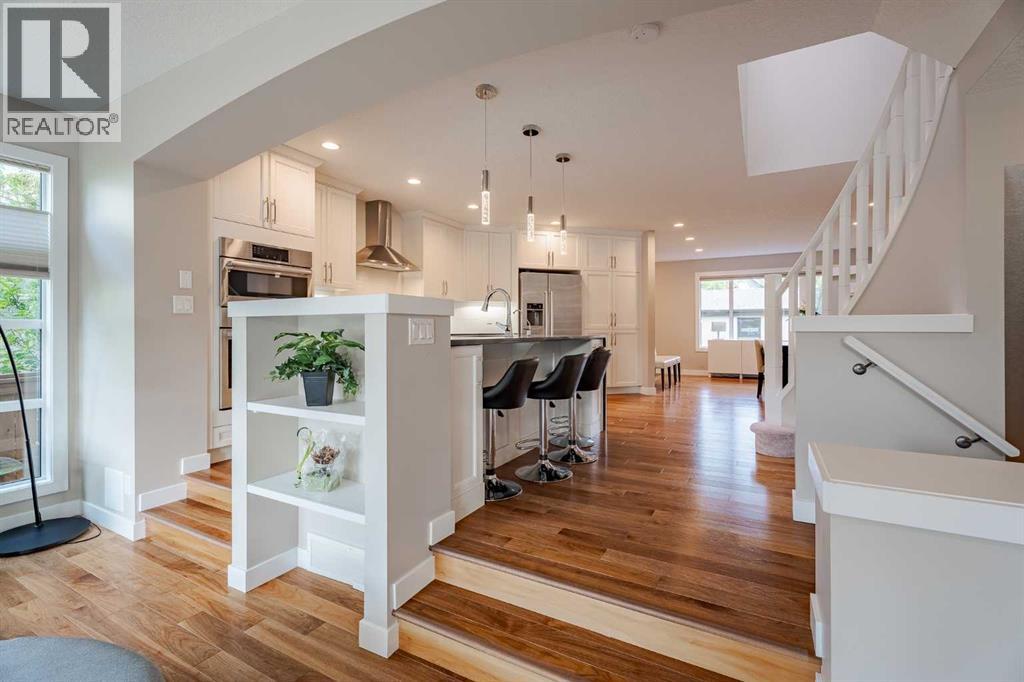 Single Family House for Sale in   Avenue NW West Hillhurst Calgary 