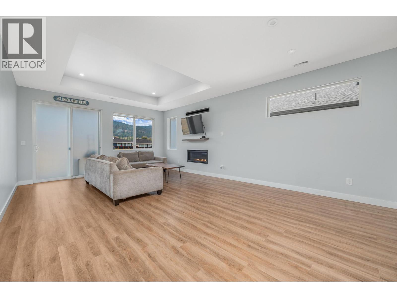 528 Loon Avenue - 15